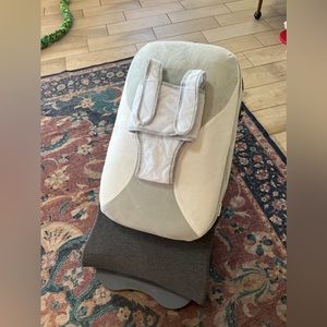 Babocush cushion and bouncer